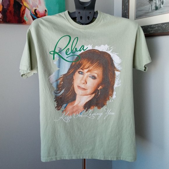 Reba McEntire Keep on loving you 2011 tour Tee - Picture 1 of 7